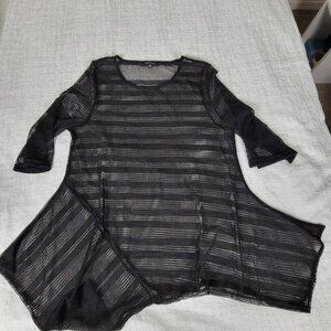 Athena Marie Swimm Cover Up Women's M Black Open Knit Short Sleeve Asymmetric